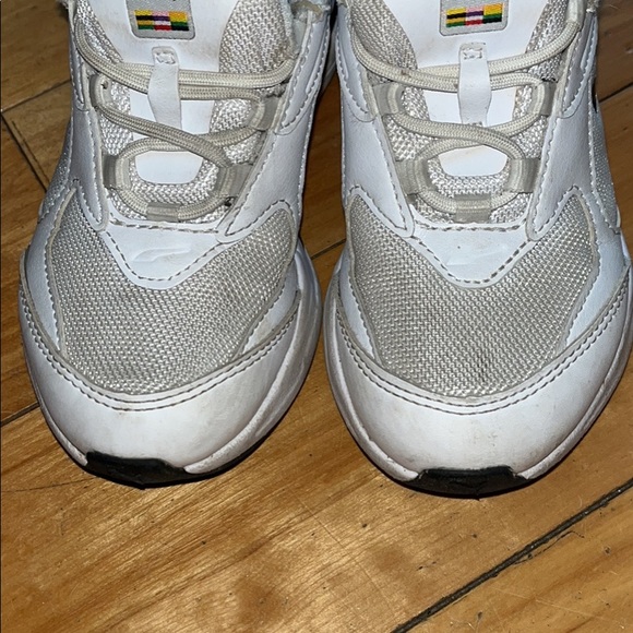 Boys Puma running shoes - Picture 5 of 5